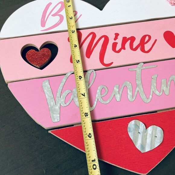 Valentine Farmhouse Plank Heart Wall Decor Sign - Picture 3 of 4